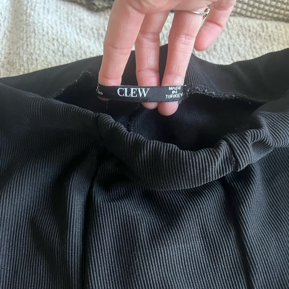 Clew women’s black